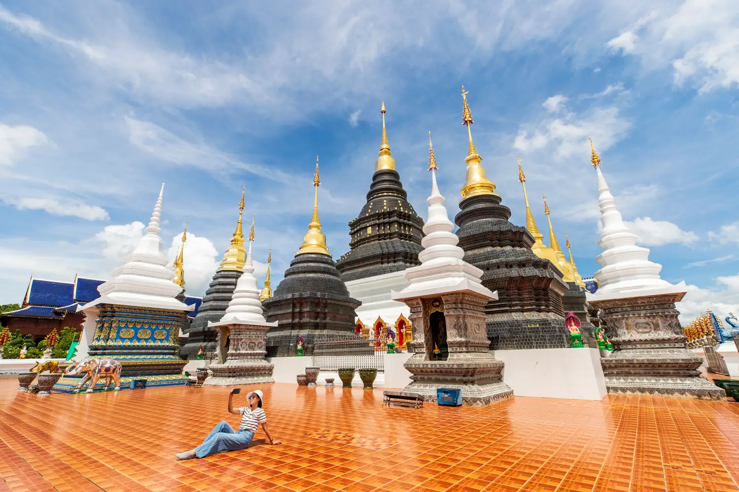 Temple detail at Wat Den Sali