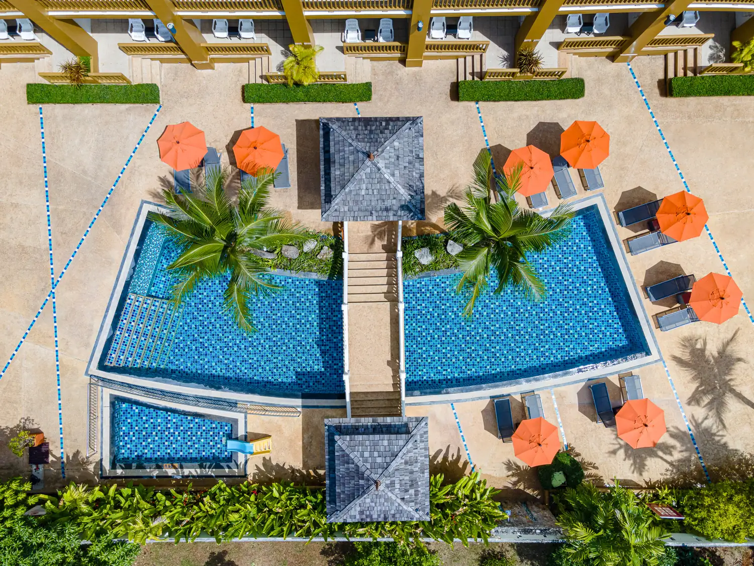 Sea Shell pool from above