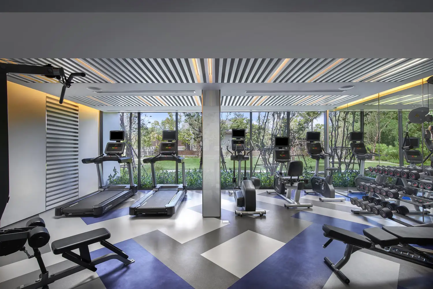 Tone restaurant