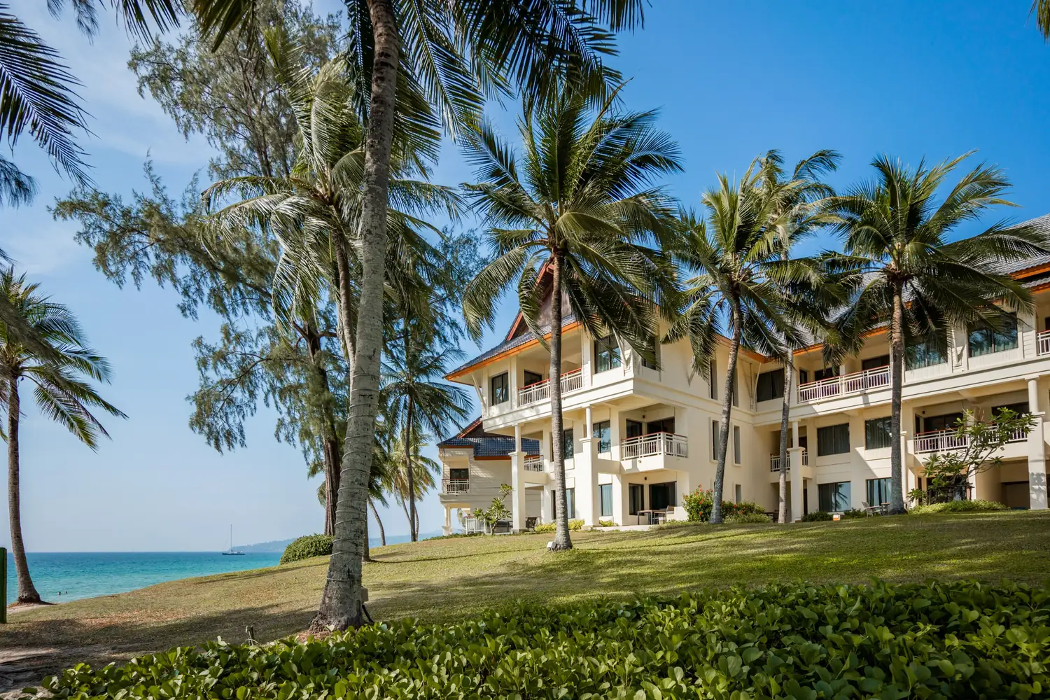 Beachfront pool and loungers